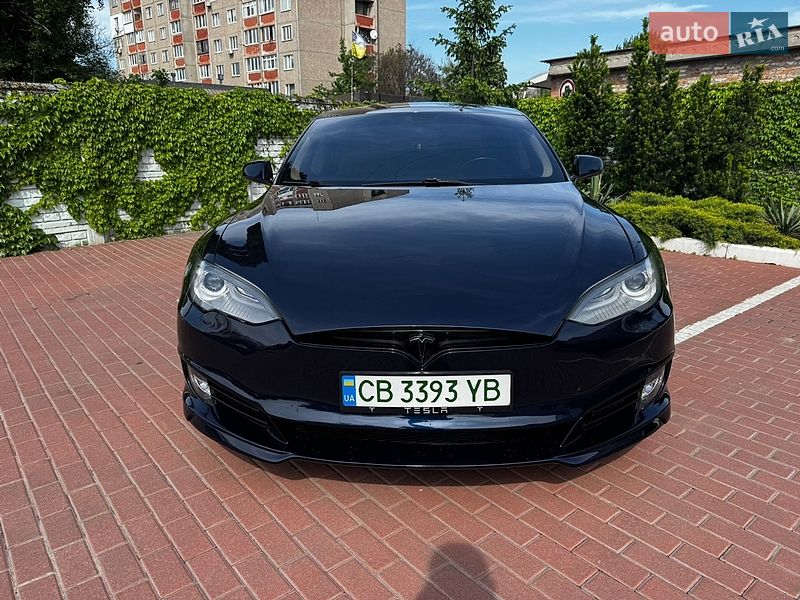 Лифтбек Tesla Model S 2013 в Киеве фото 2 Лифтбек Tesla Model S 2013 в Киеве