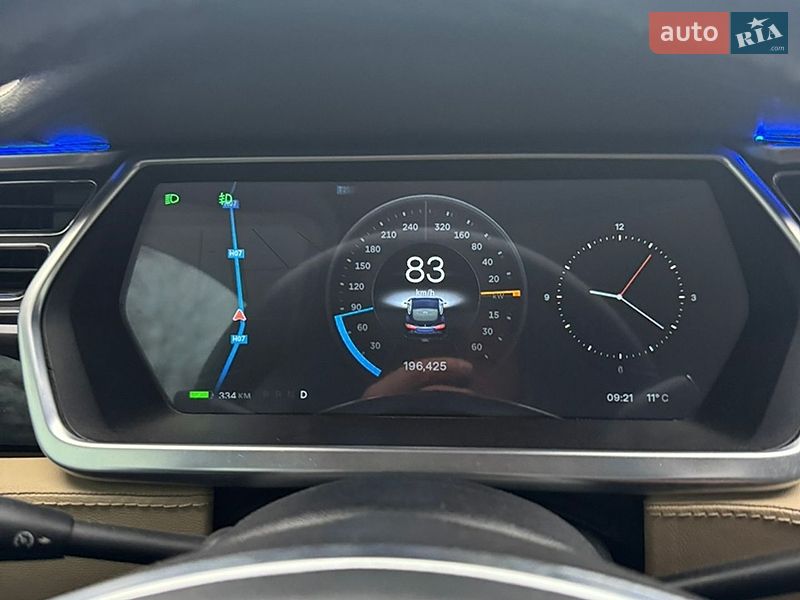 Лифтбек Tesla Model S 2013 в Киеве фото 14 Лифтбек Tesla Model S 2013 в Киеве