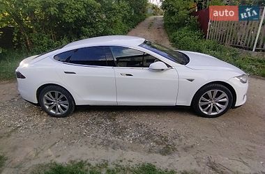 Лифтбек Tesla Model S 2014 в Хмельницком фото 3 Лифтбек Tesla Model S 2014 в Хмельницком