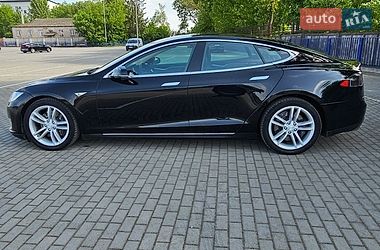 Лифтбек Tesla Model S 2013 в Тернополе