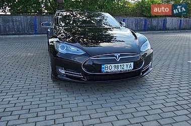 Лифтбек Tesla Model S 2013 в Тернополе