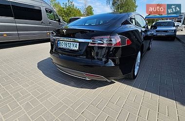 Лифтбек Tesla Model S 2013 в Тернополе