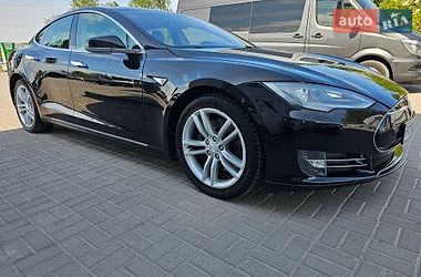 Лифтбек Tesla Model S 2013 в Тернополе