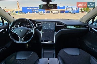 Лифтбек Tesla Model S 2013 в Тернополе