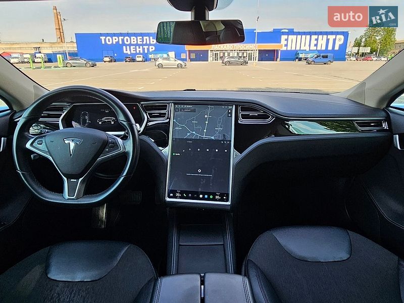Лифтбек Tesla Model S 2013 в Тернополе