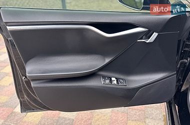 Ліфтбек Tesla Model S 2015 в Стрию фото 9 Ліфтбек Tesla Model S 2015 в Стрию