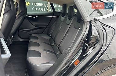 Ліфтбек Tesla Model S 2015 в Стрию фото 18 Ліфтбек Tesla Model S 2015 в Стрию