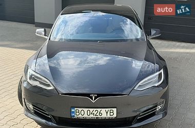 Лифтбек Tesla Model S 2019 в Тернополе
