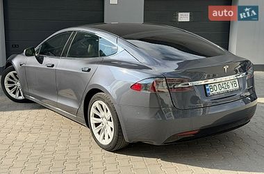 Лифтбек Tesla Model S 2019 в Тернополе