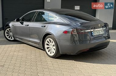 Лифтбек Tesla Model S 2019 в Тернополе