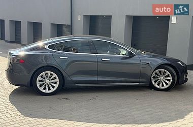 Лифтбек Tesla Model S 2019 в Тернополе