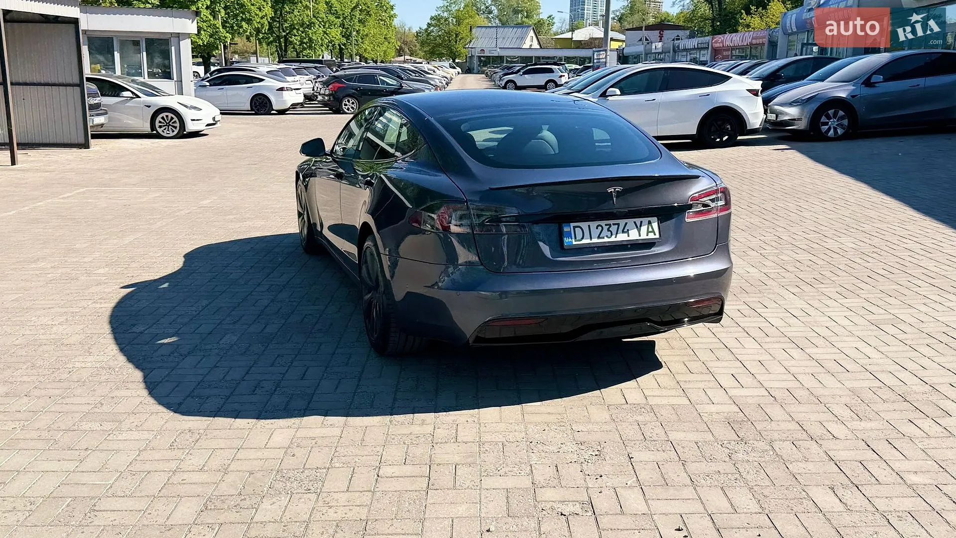 2021 Tesla Model S - мініатюра 12