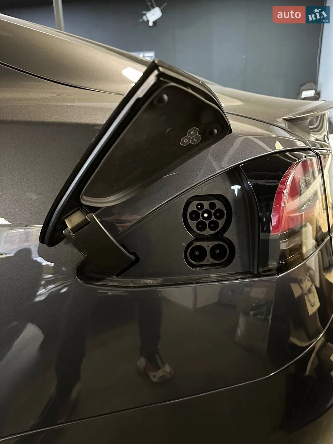 2021 Tesla Model S - мініатюра 3