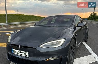 Лифтбек Tesla Model S 2021 в Костополе