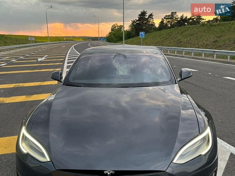 Ліфтбек Tesla Model S 2021 в Костопілі фото 7 Ліфтбек Tesla Model S 2021 в Костопілі