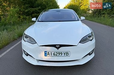 Ліфтбек Tesla Model S 2013 в Борисполі