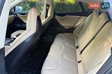 Ліфтбек Tesla Model S 2013 в Борисполі