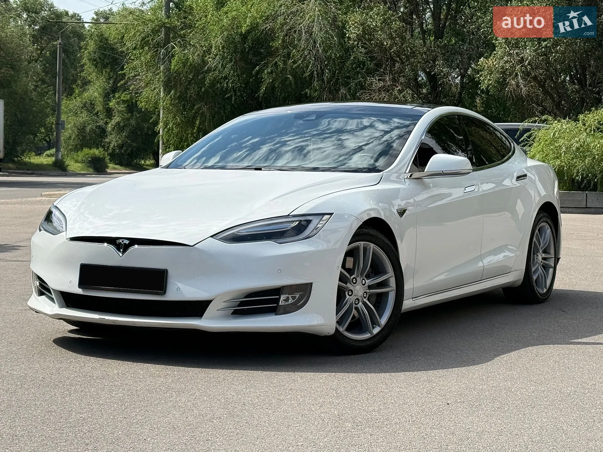 2014 Tesla Model S - мініатюра 5