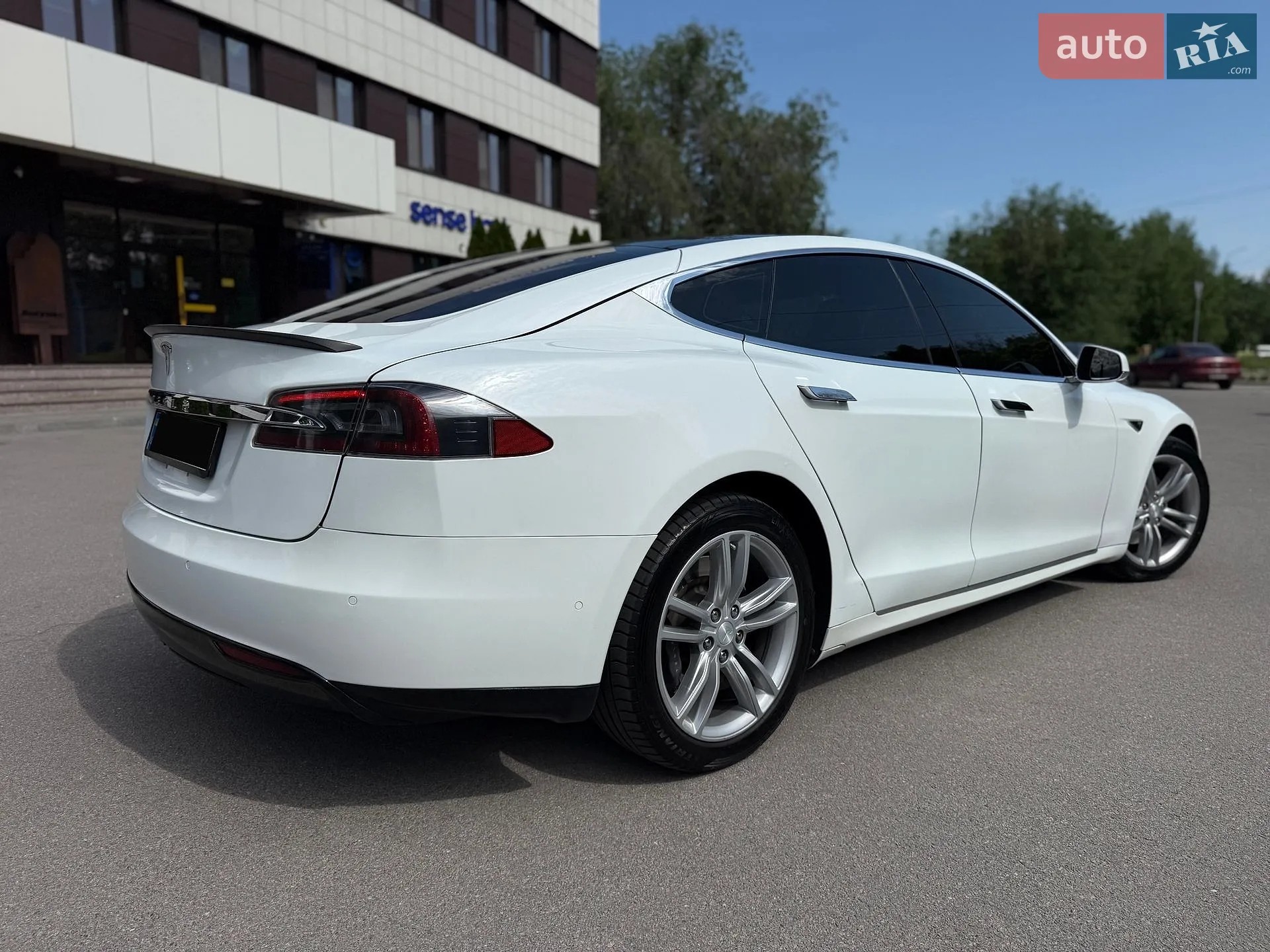 2014 Tesla Model S - мініатюра 6