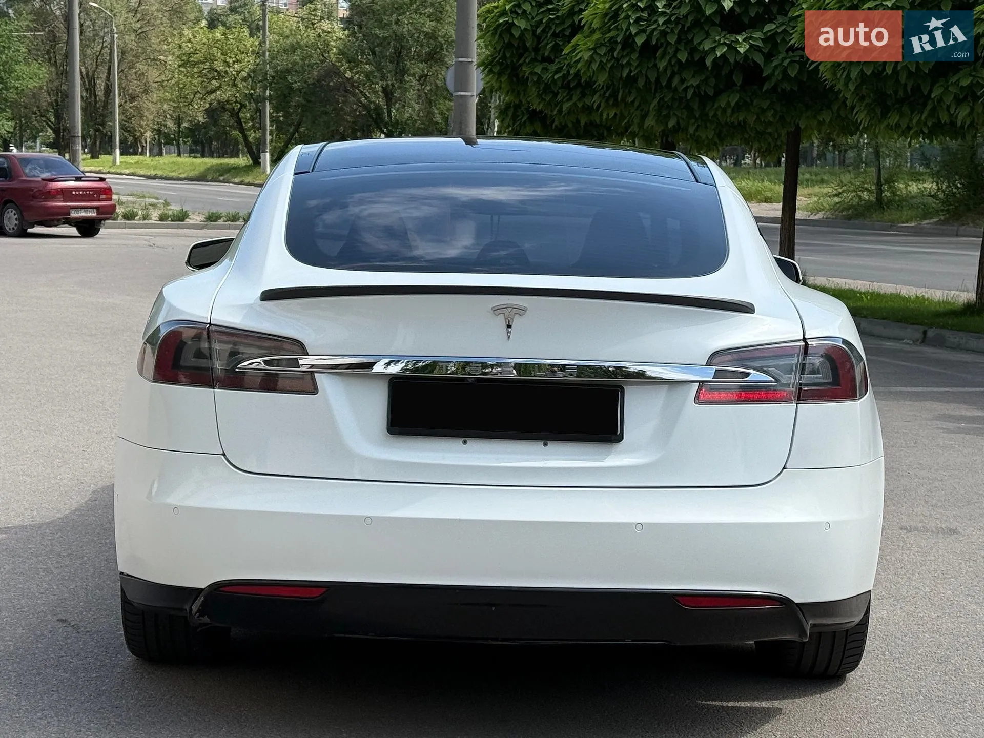 2014 Tesla Model S - мініатюра 9