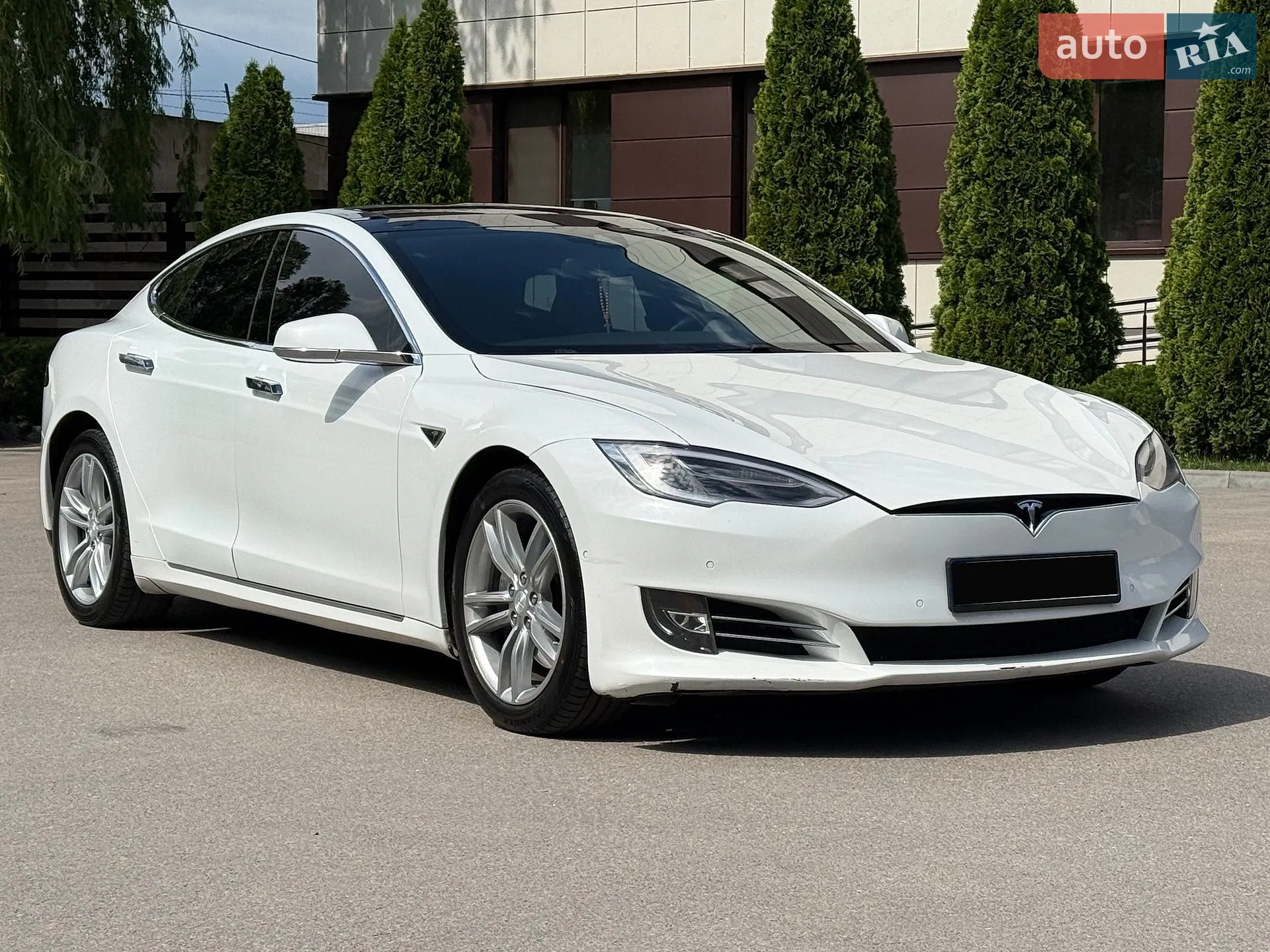 2014 Tesla Model S - мініатюра 15