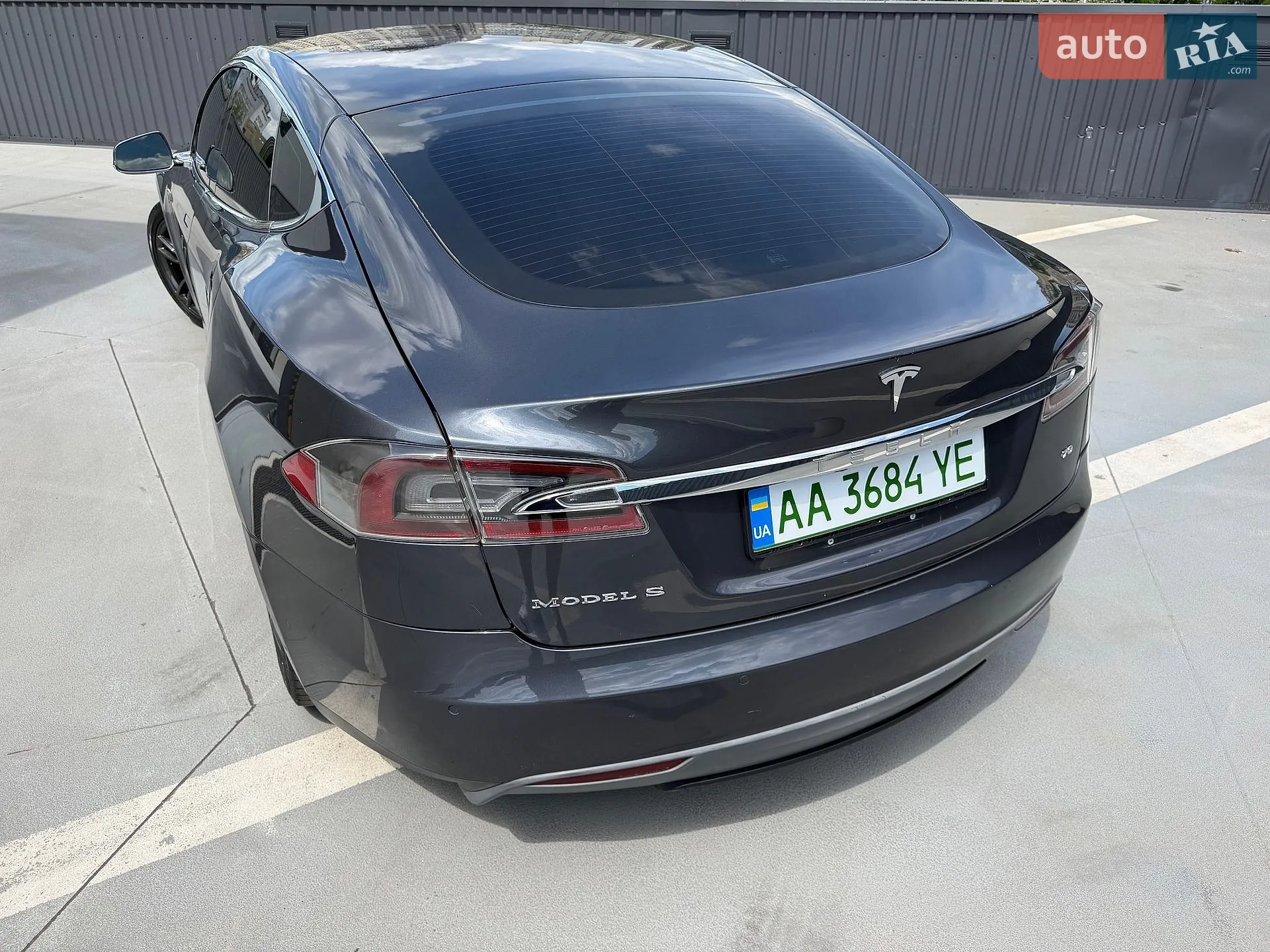 2015 Tesla Model S - мініатюра 32