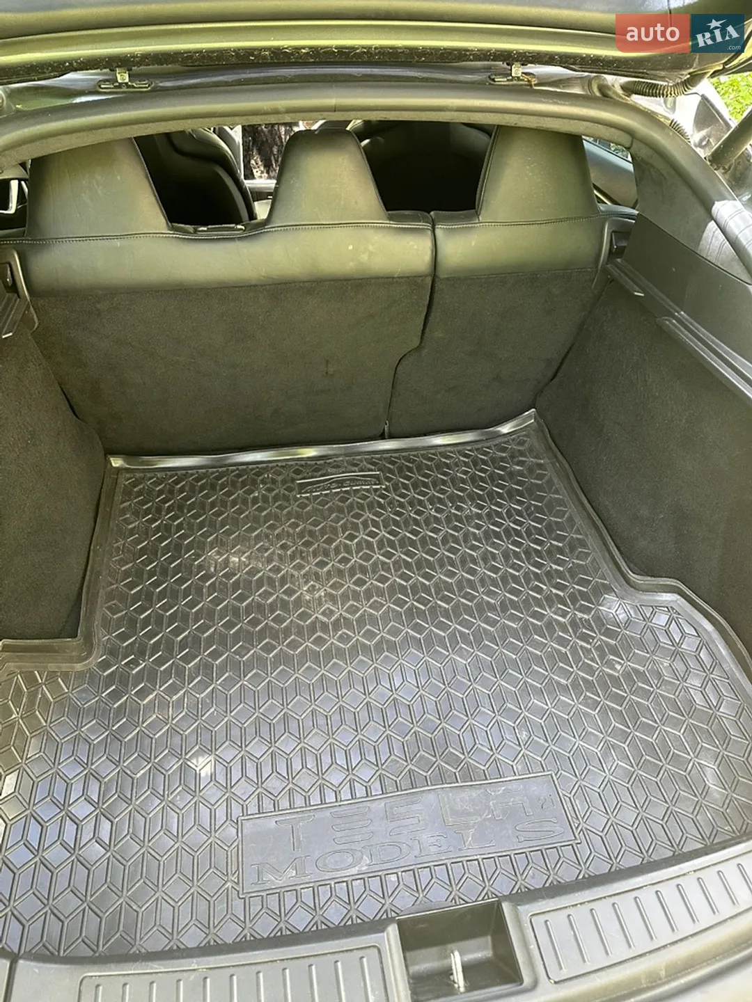 2014 Tesla Model S - мініатюра 17