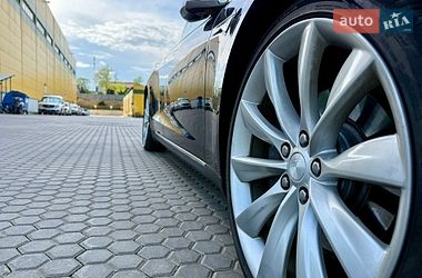 Лифтбек Tesla Model S 2014 в Одессе
