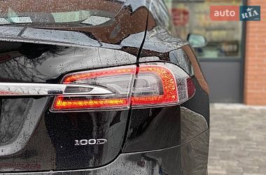 Ліфтбек Tesla Model S 2019 в Києві