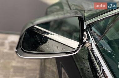Ліфтбек Tesla Model S 2019 в Києві