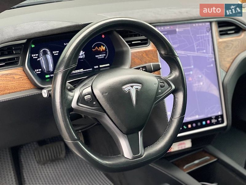 Ліфтбек Tesla Model S 2019 в Києві