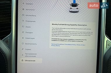 Ліфтбек Tesla Model S 2017 в Коломиї