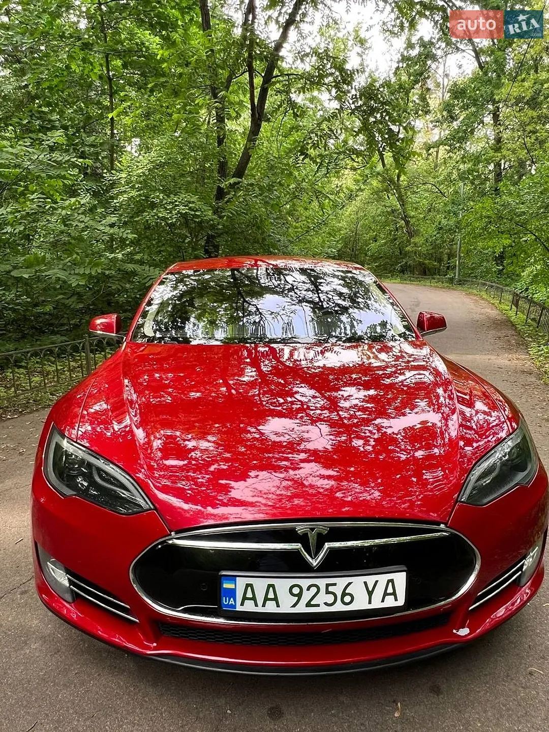 2014 Tesla Model S - мініатюра 2