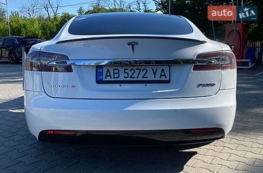 Ліфтбек Tesla Model S 2018 в Вінниці