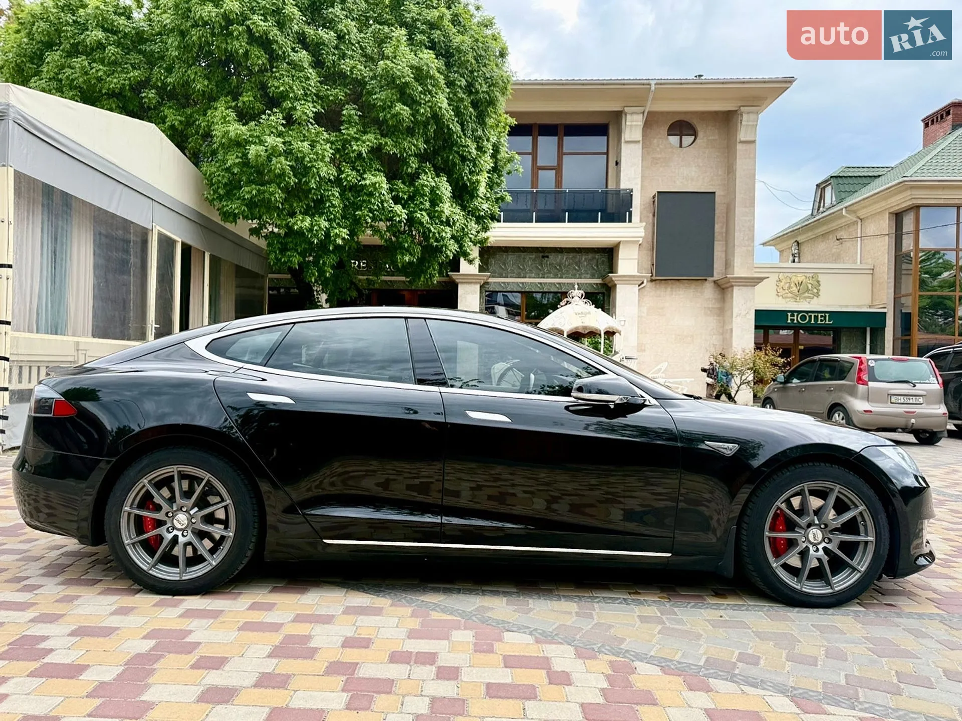 2016 Tesla Model S - мініатюра 12