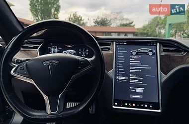 Лифтбек Tesla Model S 2016 в Одессе