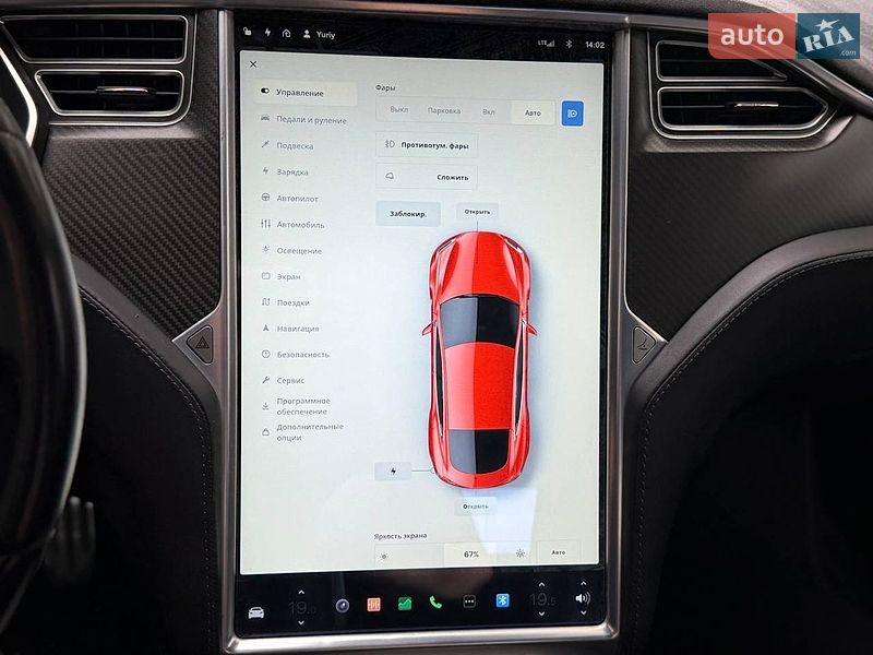Ліфтбек Tesla Model S 2015 в Києві