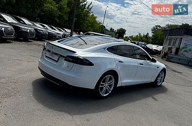 Ліфтбек Tesla Model S 2015 в Луцьку фото 7 Ліфтбек Tesla Model S 2015 в Луцьку