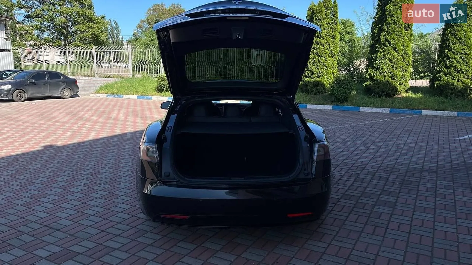 2016 Tesla Model S - мініатюра 20