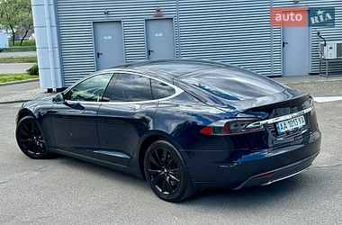 Лифтбек Tesla Model S 2014 в Буче