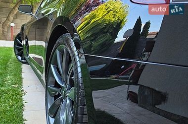 Лифтбек Tesla Model S 2013 в Одессе