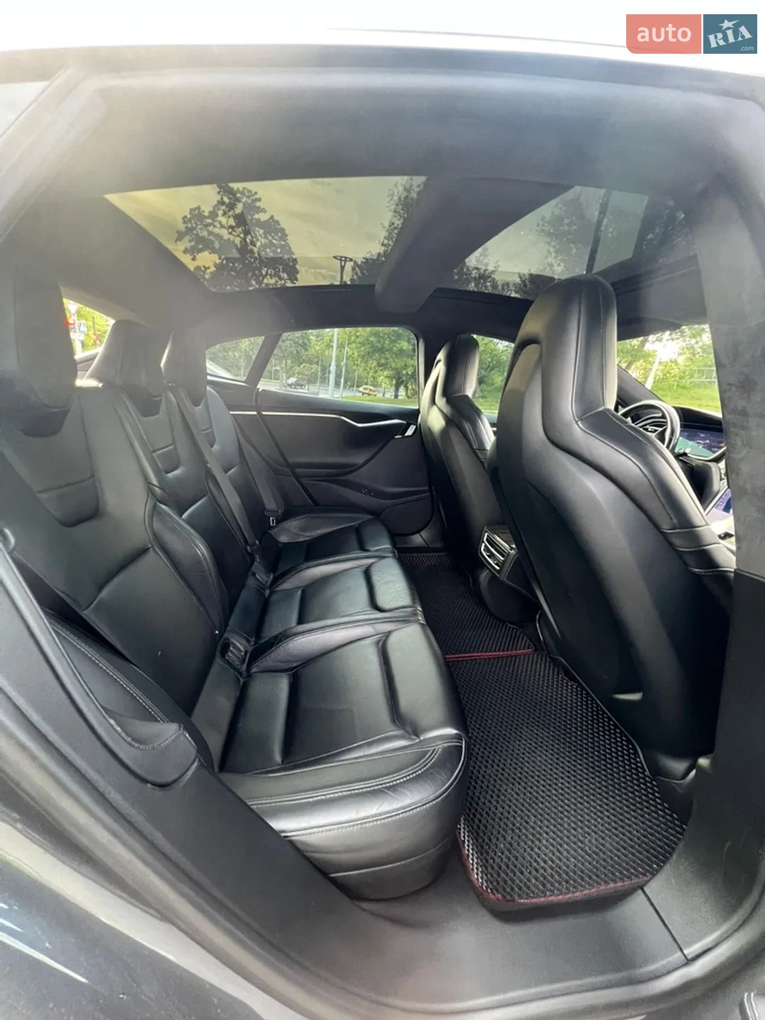 2015 Tesla Model S - мініатюра 10