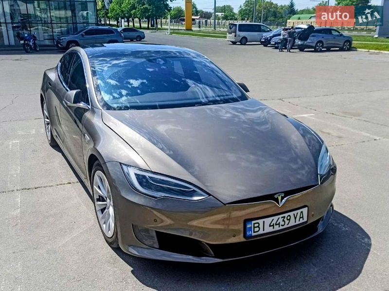Tesla Model S 2016 Tesla Model S 2016
