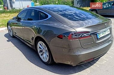 Лифтбек Tesla Model S 2016 в Харькове