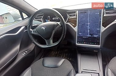 Лифтбек Tesla Model S 2016 в Харькове