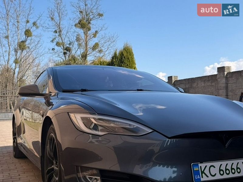 Tesla Model S 2017 Tesla Model S 2017