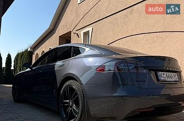 Ліфтбек Tesla Model S 2017 в Луцьку