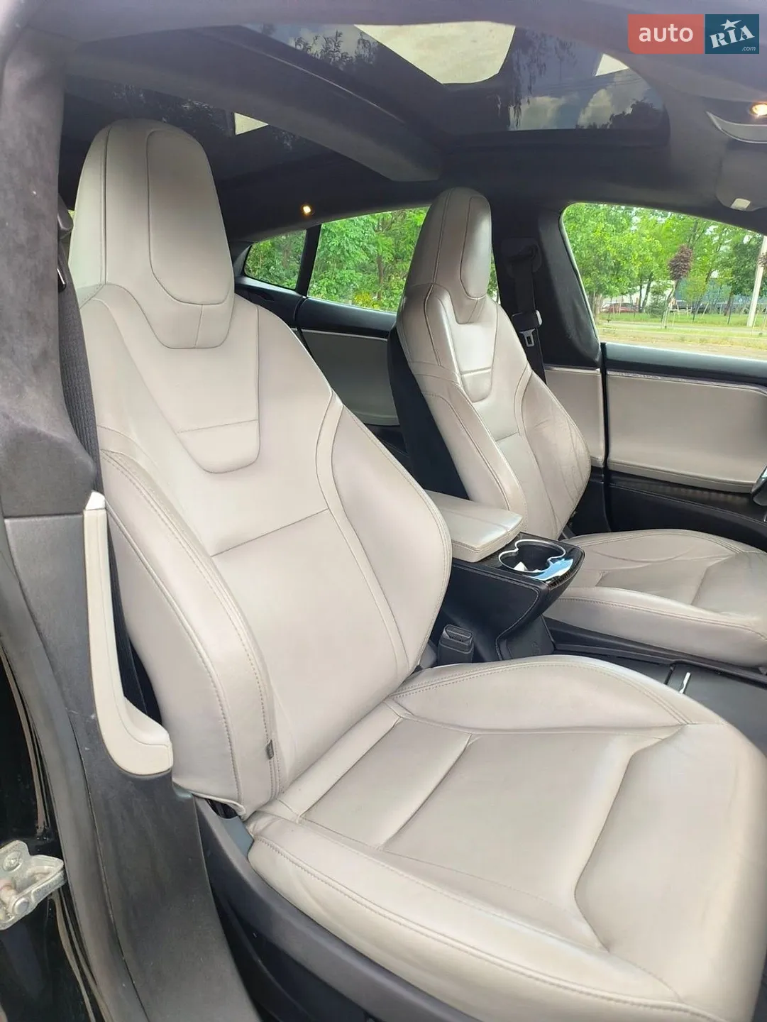 2016 Tesla Model S - мініатюра 18