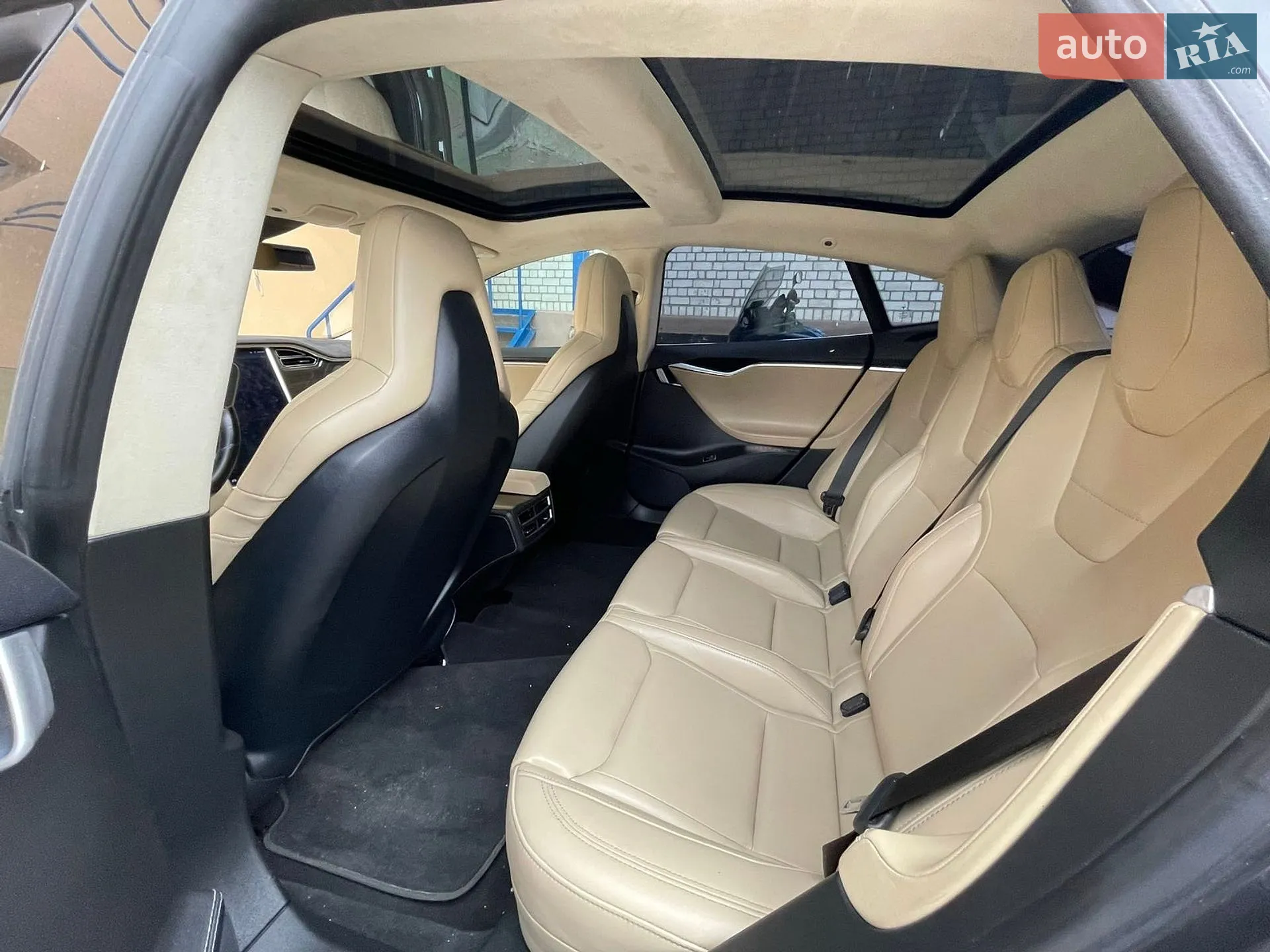 2015 Tesla Model S - мініатюра 9