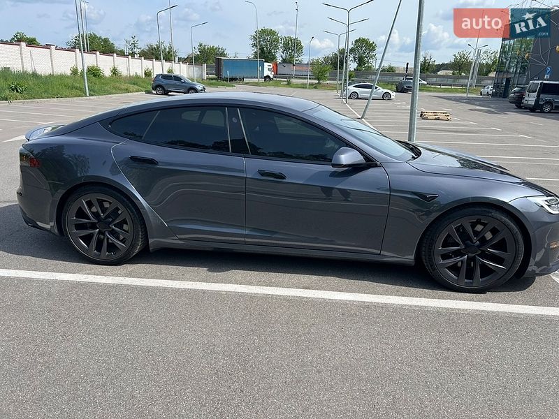 Лифтбек Tesla Model S 2021 в Киеве фото 5 Лифтбек Tesla Model S 2021 в Киеве